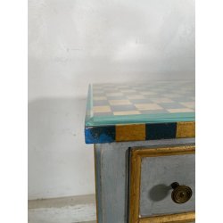 COMODINO LEGNO DIPINTO SCACCHI AZZURRO ORO 2 CASSETTI GIOCO APOCA '900 VETRO
