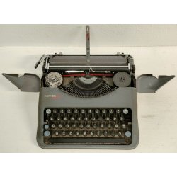 MACCHINA da SCRIVERE VINTAGE Hermes Baby OLD TYPEWRITER anni 50 PAILLARD Suisse