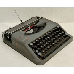 MACCHINA da SCRIVERE VINTAGE Hermes Baby OLD TYPEWRITER anni 50 PAILLARD Suisse