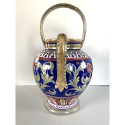 BROCCA GLOBULARE MANICO MAIOLICA LUSTRO METALLICO DECORO MOTIVO GRIFONI 33cm/h