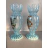 COPPIA VASO VITTORIANO VETRO OPALINO AZZURRO DECORO PAESAGGIO BOSCHIVO COROLLA