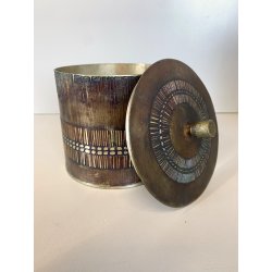 CONTENITORE  BRUTALISTA Celeste Gallinaro METALLO MARTELLATO COPERCHIO '60