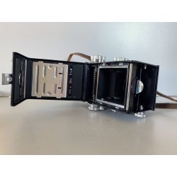 FOTOCAMERA YASHICA 635  REFLEX 6X6-35mm Yashikor 80mm f/3.5 BORSA CONVERSION KIT