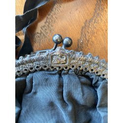 BORSETTA BORSA POCHETTE VITTORIANA SETA NERA E VIOLA CHIUSURA METALLO INTARSIATO