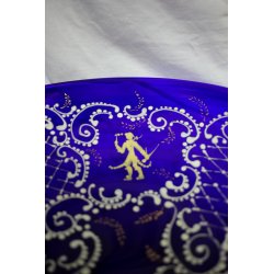 ANTICO RARO PIATTO VETRO MURANO BLU GLASS  DECORATO FIGURE DAMA CAVALIERI '800