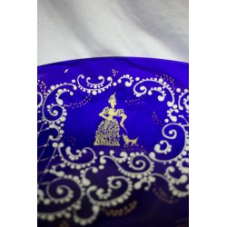 ANTICO RARO PIATTO VETRO MURANO BLU GLASS  DECORATO FIGURE DAMA CAVALIERI '800