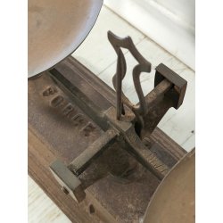 ANTICA PICCOLA BILANCIA 2 PIATTI PESA FERRO BATTUTO epoca '800 FORCE 15 KILOG