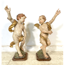 COPPIA ANTICO PUTTO BAROCCO LEGNO SCOLPITO DIPINTO DORATO 75 cm/h XVIII sec.
