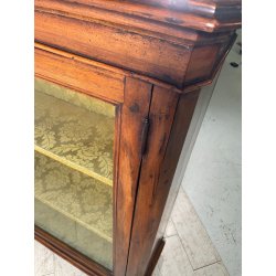 ANTICA VETRINA ESPOSITORE LEGNO NOCE EPOCA '800 CREDENZA 2 ANTE RIPIANI STOFFA