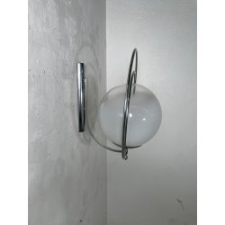 LAMPADA APPLIQUE ATT MAZZEGA VINTAGE ANNI 60 METALLO CROMATO BOCCIA SFERA VETRO