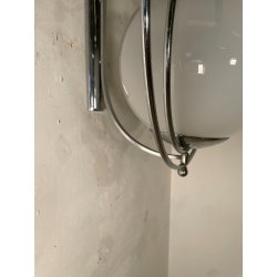 LAMPADA APPLIQUE ATT MAZZEGA VINTAGE ANNI 60 METALLO CROMATO BOCCIA SFERA VETRO