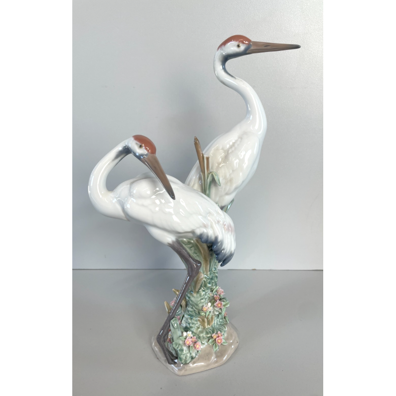 ANTICA PORCELLANA FIRMATA LLADRO COPPIA GRU ANNI 70 SMALTATE FIGURA SCULTURA