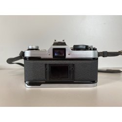 FOTOCAMERA REFLEX CANON AE-1 35mm OBIETTIVO FD 50 1:1,8 JAPAN '70