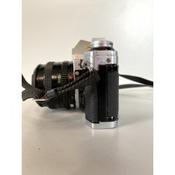 FOTOCAMERA REFLEX CANON AE-1 35mm OBIETTIVO FD 50 1:1,8 JAPAN '70