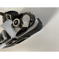 FOTOCAMERA REFLEX CANON AE-1 35mm OBIETTIVO FD 50 1:1,8 JAPAN '70