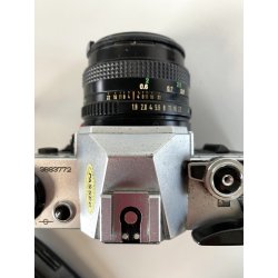 FOTOCAMERA REFLEX CANON AE-1 35mm OBIETTIVO FD 50 1:1,8 JAPAN '70