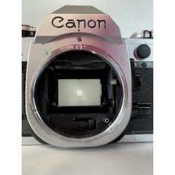 FOTOCAMERA REFLEX CANON AE-1 35mm OBIETTIVO FD 50 1:1,8 JAPAN '70