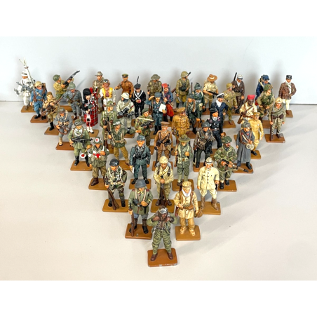 LOTTO COLLEZIONE 47 pz SOLDATINI FIRMATI DEL PRATO MODELLI SFUSI SOLDATO