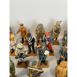 LOTTO COLLEZIONE 47 pz SOLDATINI FIRMATI DEL PRATO MODELLI SFUSI SOLDATO
