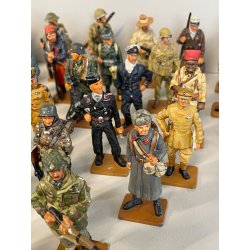 LOTTO COLLEZIONE 47 pz SOLDATINI FIRMATI DEL PRATO MODELLI SFUSI SOLDATO