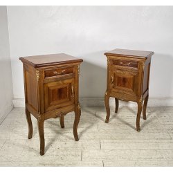 ANTICA COPPIA COMODINO STILE LUIGI XV LEGNO PRIMI 1900 CASSETTO ANTA OTTONE