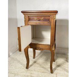 ANTICA COPPIA COMODINO STILE LUIGI XV LEGNO PRIMI 1900 CASSETTO ANTA OTTONE