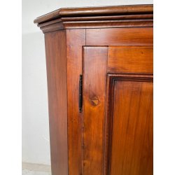 ANTICA CREDENZA SCANTONATA STRETTA LEGNO NOCE EPOCA 800 2 ANTE RIPIANI SERRATURA