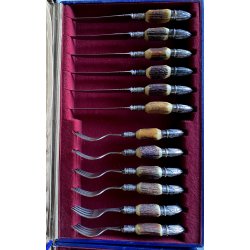 DUE SET POSATE VITTORIANE 12 pers Sanderson & Son Sheffield UK SILVERPLATED EPNS