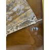 ANTICO QUADRO VENTAGLIO TECA DIPINTO PERSONAGGI DAME STILE '700 ORO ARGENTO