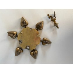 ANTICO CONTENITORE PORTA SPEZIE POLVERE kumkum INDIANO DECORO PAVONE OTTONE