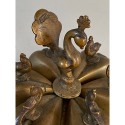 ANTICO CONTENITORE PORTA SPEZIE POLVERE kumkum INDIANO DECORO PAVONE OTTONE