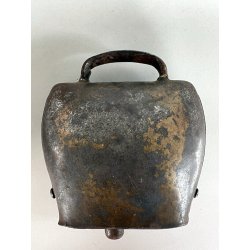 antico grande CAMPANACCIO MUCCA in FERRO BATTUTO stile CHAMONIX VARRONE campana