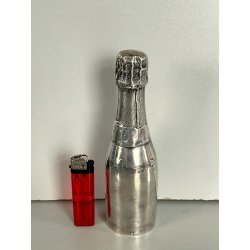 vecchia BOTTIGLIA CHAMPAGNE DECORATIVA vintage METALLO ARGENTATO firmata h 18,8