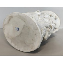 VASO DECORATIVO CERAMICA Capodimonte '900 DORATO SCULTURA BASSORILIEVO ALLEGORIA