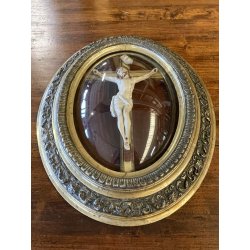 ANTICO CROCIFISSO TECA VETRO BOMBATO in CORNICE OVALE dorata CRISTO legno gesso