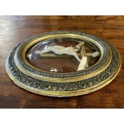 ANTICO CROCIFISSO TECA VETRO BOMBATO in CORNICE OVALE dorata CRISTO legno gesso