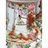 COPPIA ANTICO VASO CINESE FAMILLE ROSE PORCELLANA DIPINTO SCENA QUOTIDIANA FIORI