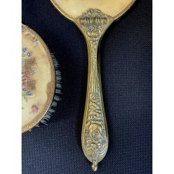 antico SET TOELETTA SPECCHIO e SPAZZOLA ricamo PETIT POINT vittoriano 1930/40