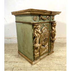 ANTICO TABERNACOLO LIGNEO SCOLPITO LACCATO VERDE CHERUBINI DORATI BAROCCO XVII