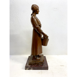 ANTICA SCULTURA LEGNO Aurelio Bossi FIGURA DONNA PORTATRICE D'ACQUA PRIMO '900