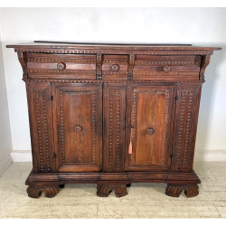 ANTICA GRANDE CREDENZA BAROCCA EPOCA 1600 LEGNO NOCE CASSETTI ANTE RIPIANI OLD