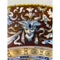 ANTICO PIATTO PARATA TERRACOTTA SMALTATA MAIOLICA DECORO GROTTESCHE ø 48 cm