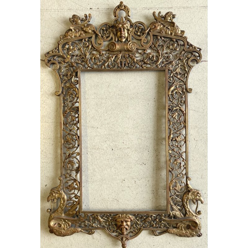CORNICE DA PARETE SPECCHIERA BRONZO DORATO VITTORIANA ORNATA TRAFORATA 68x44cm