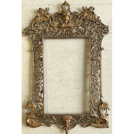 CORNICE DA PARETE SPECCHIERA BRONZO DORATO VITTORIANA ORNATA TRAFORATA 68x44cm