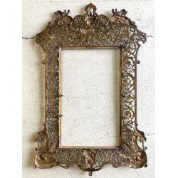 CORNICE DA PARETE SPECCHIERA BRONZO DORATO VITTORIANA ORNATA TRAFORATA 68x44cm
