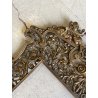 CORNICE DA PARETE SPECCHIERA BRONZO DORATO VITTORIANA ORNATA TRAFORATA 68x44cm
