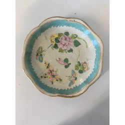 PIATTO DECORATIVO ALZATINA Famille Rose MOTIVO FARFALLE PEONIE CHINA XIX  ø17 cm