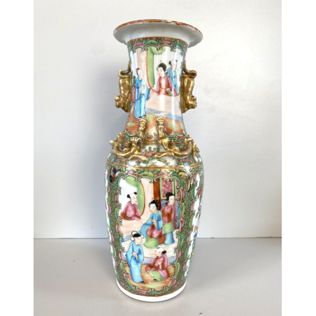 VASO PORCELLANA CINESE FAMILLE ROSE DECORO POLICROMO ISTORIATO PEONIE UCCELLI