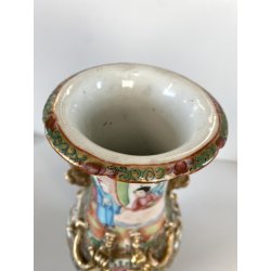 VASO PORCELLANA CINESE FAMILLE ROSE DECORO POLICROMO ISTORIATO PEONIE UCCELLI
