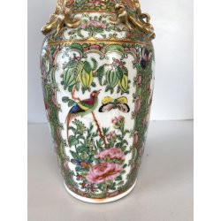 VASO PORCELLANA CINESE FAMILLE ROSE DECORO POLICROMO ISTORIATO PEONIE UCCELLI